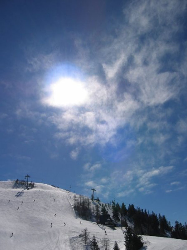 n696951711_658436_2600